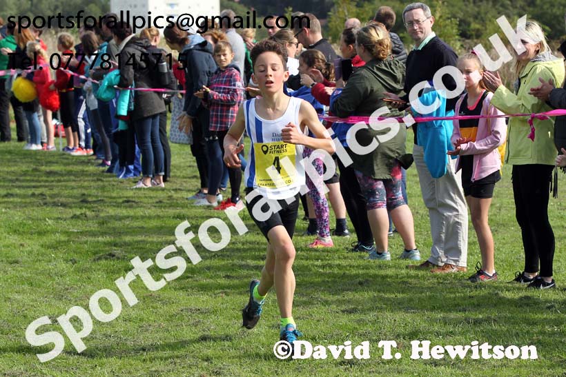 Boys and girls under-13s 2019 Sunderland Harriers Open Cross Country. Photo:  David T. Hewitson/Sports for All Pics